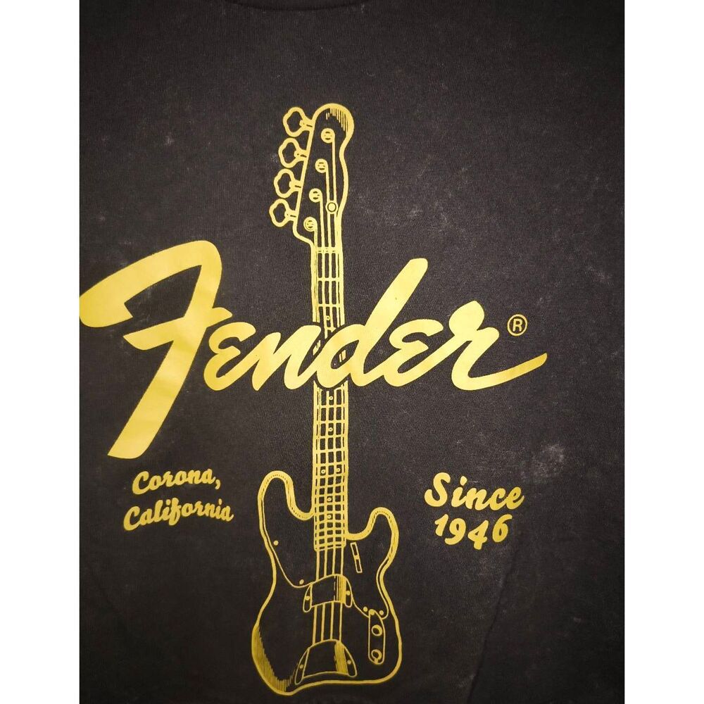 Fender Women's Cropped Graphic Print T-Shirt Black Size Large Music Theme Guitar